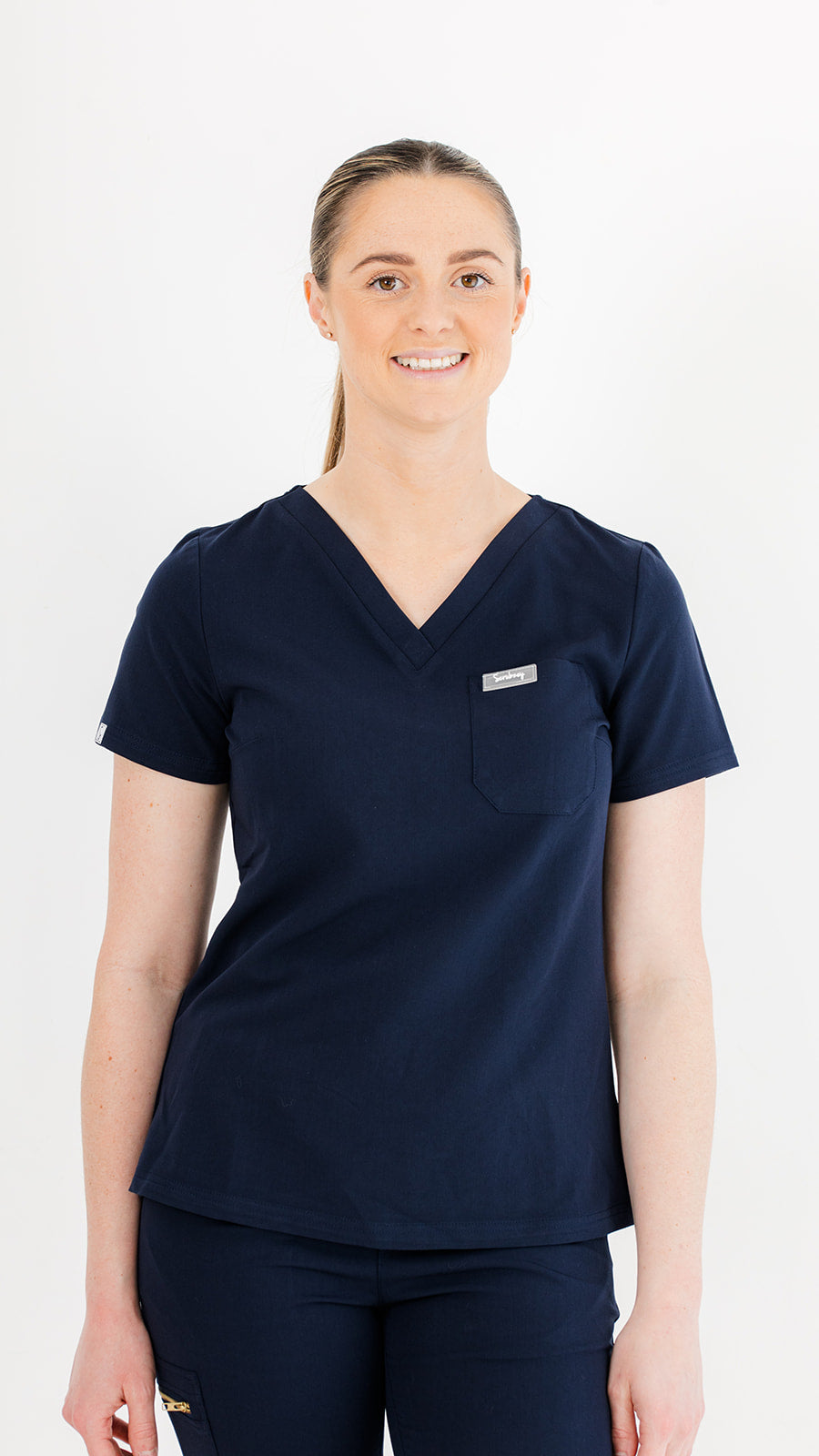 Essential PRO Scrub Top